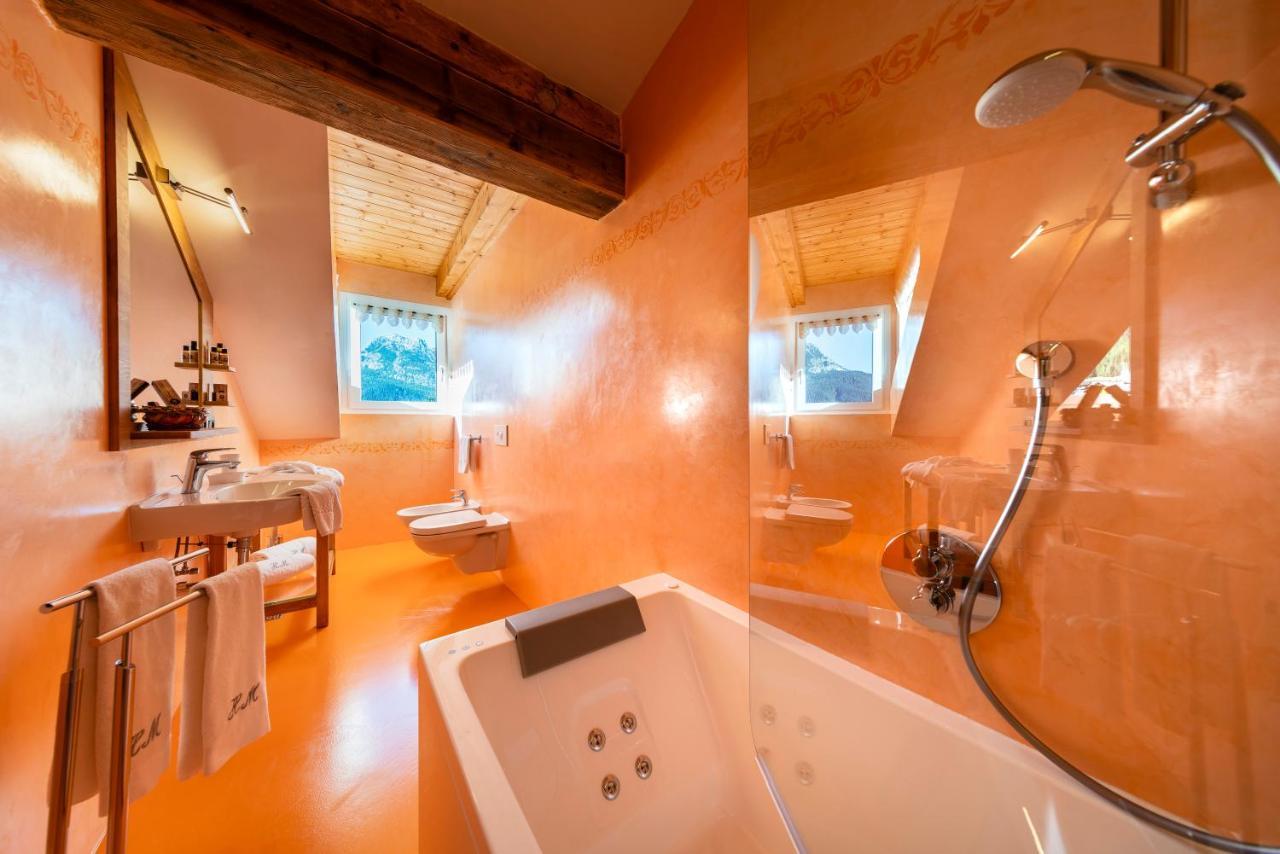Hotel Haus Michaela Sappada Eksteriør billede